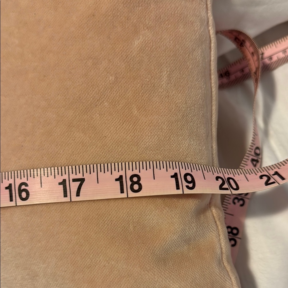 Light pink mini lumbar pillow - Picture 5 of 6